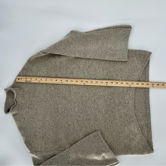 Zara Women's Bell Sleeve Mock Neck Knit Sweater Size XL Oatmeal Pullover Cozy - Picture 10 of 11